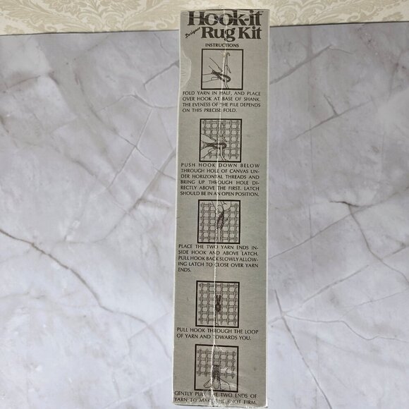 Vintage 70's Vogart Crafts Hook-it Rug Kit # 4318 Oriental Sunset Sealed Kit NWT - Picture 7 of 8